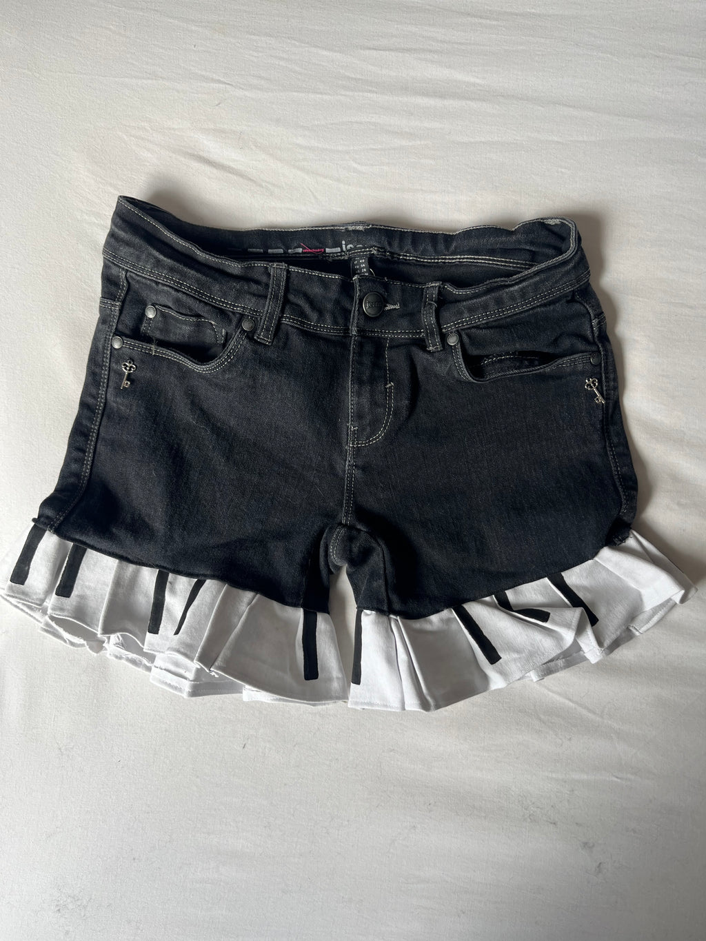 Piano Shorts