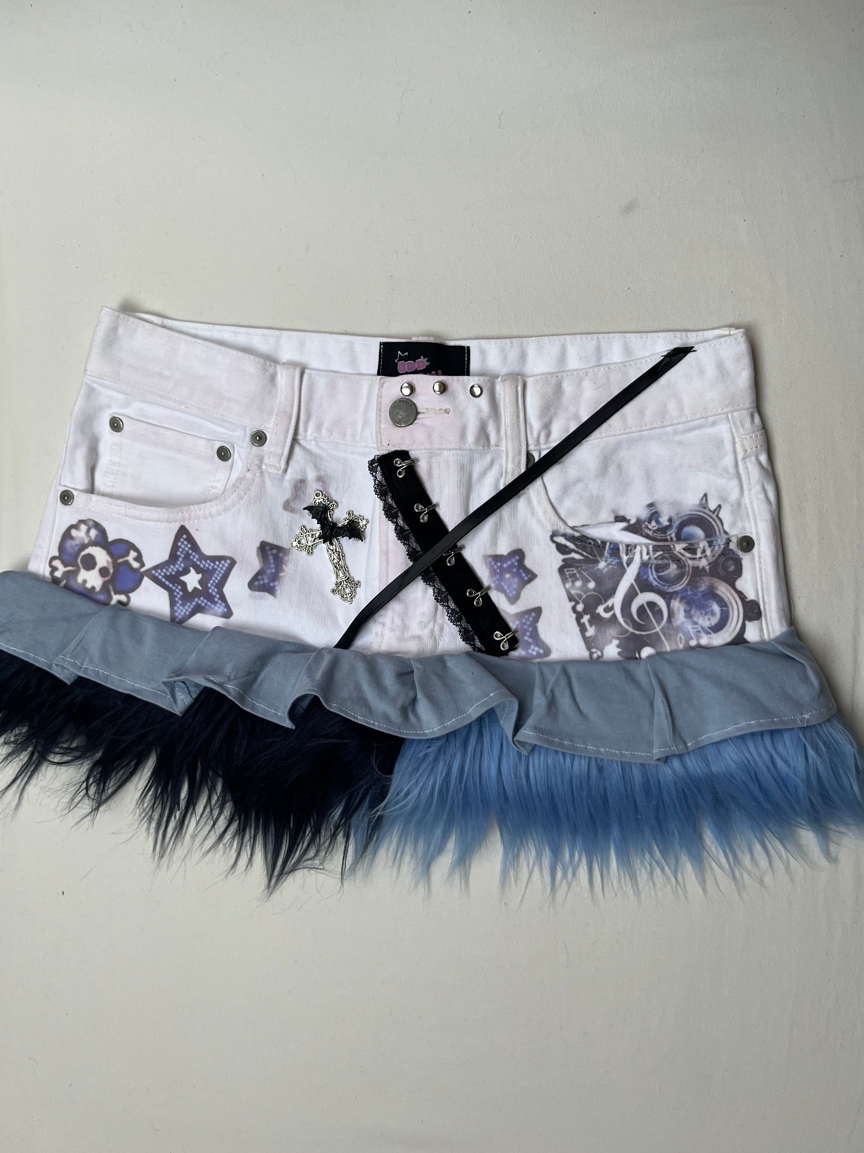 Scene Skirt