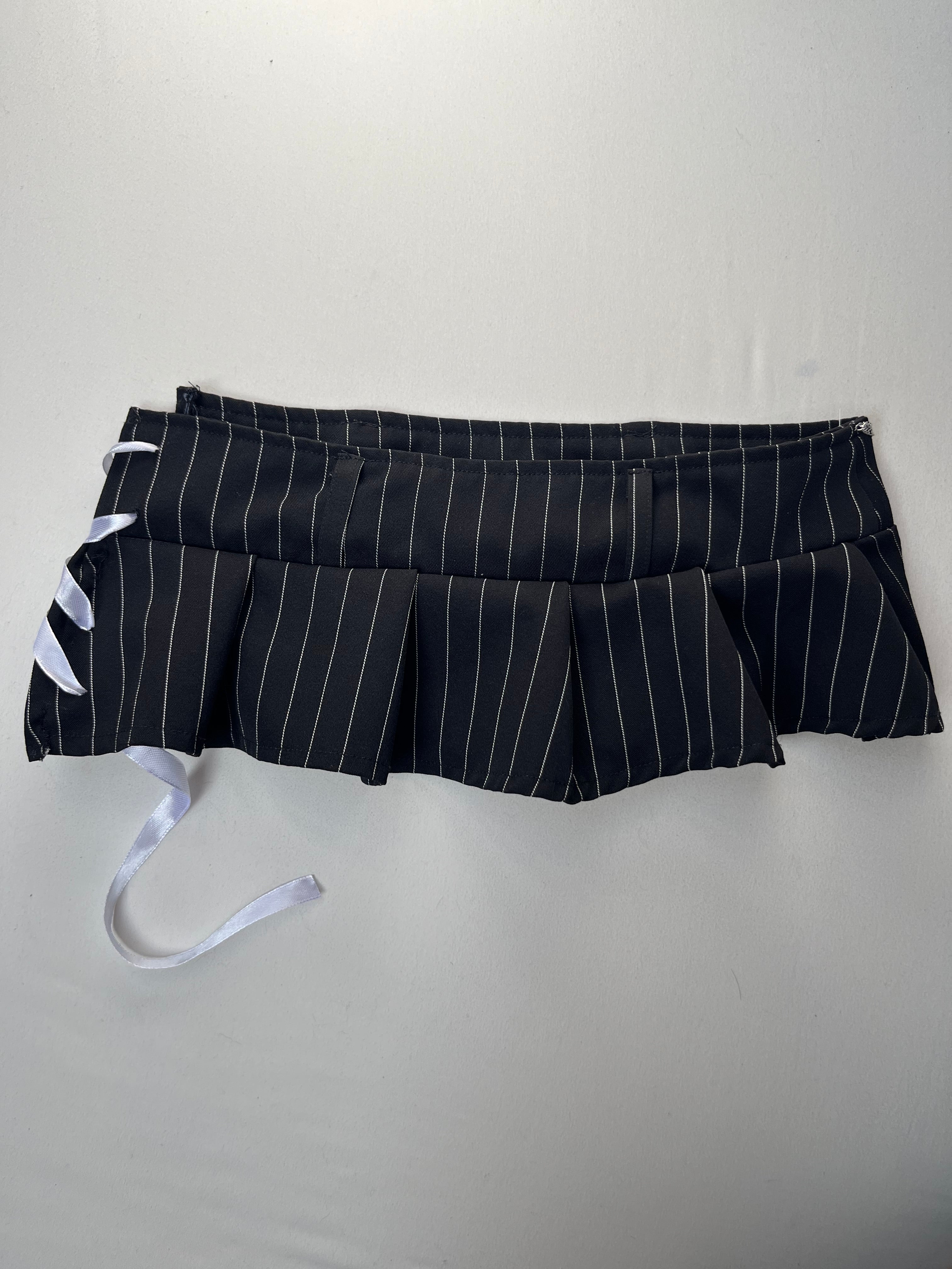 Grunge flower Miniskirt