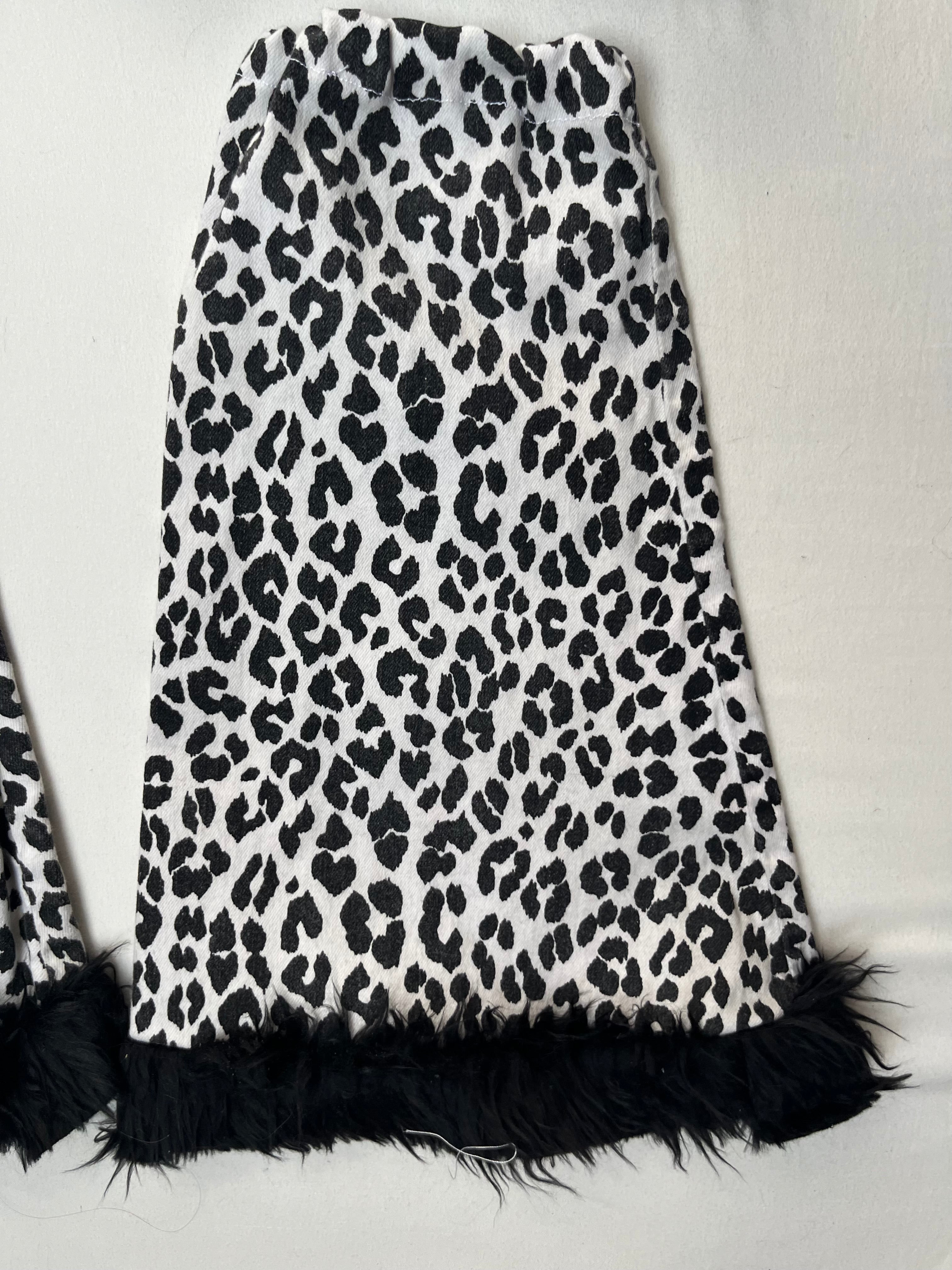 Black & White Leopard Set