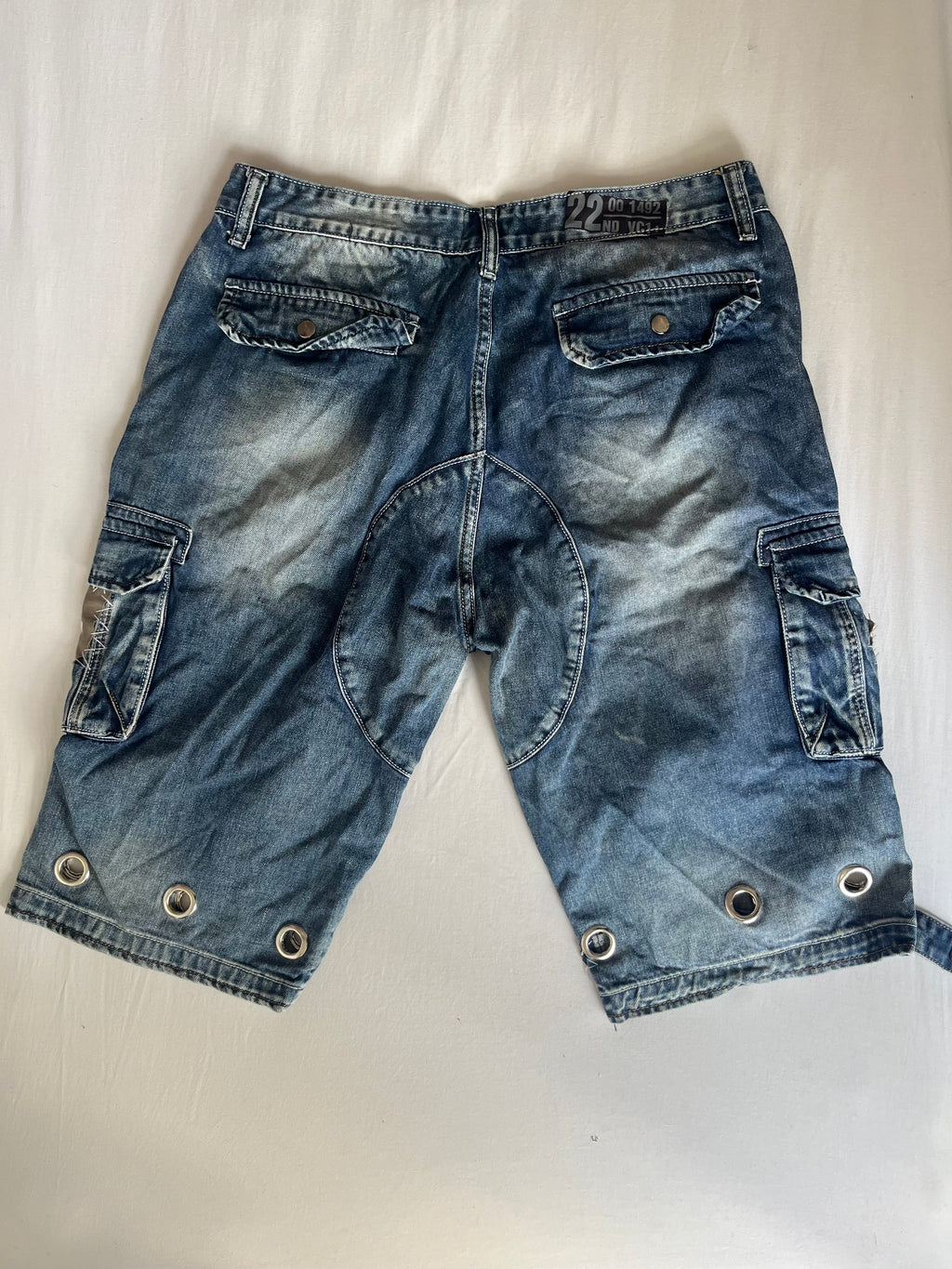 Alternative Shorts